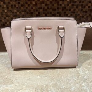 Michael Kors Soft Pink Bag